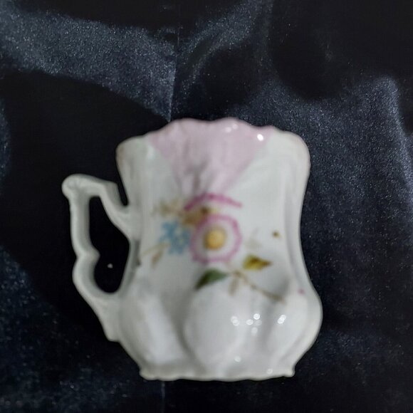 Demitasse Vintage Fancy Espresso Cup Saucer (5) Holds 3oz Liquid - Picture 9 of 11